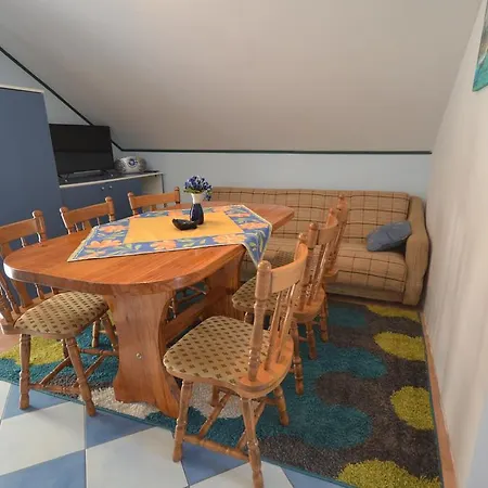 Samec Apartamento *